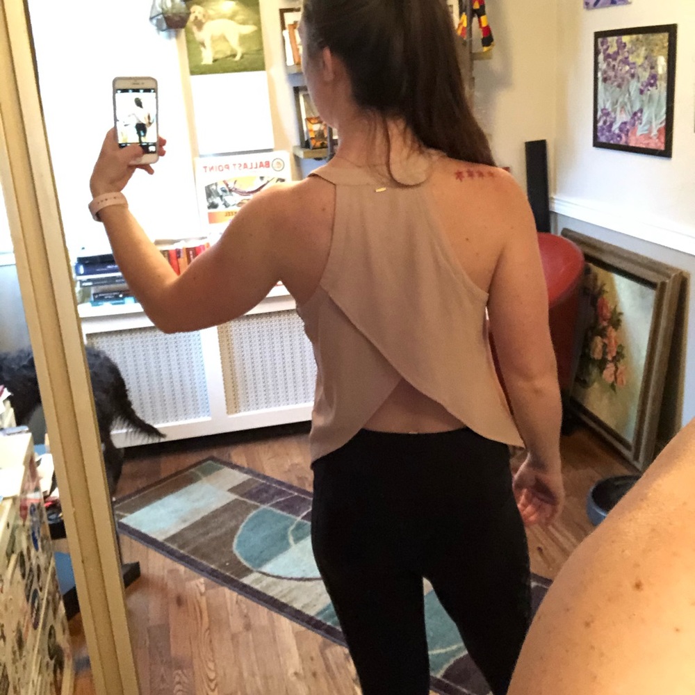 Bebe and backless ✨